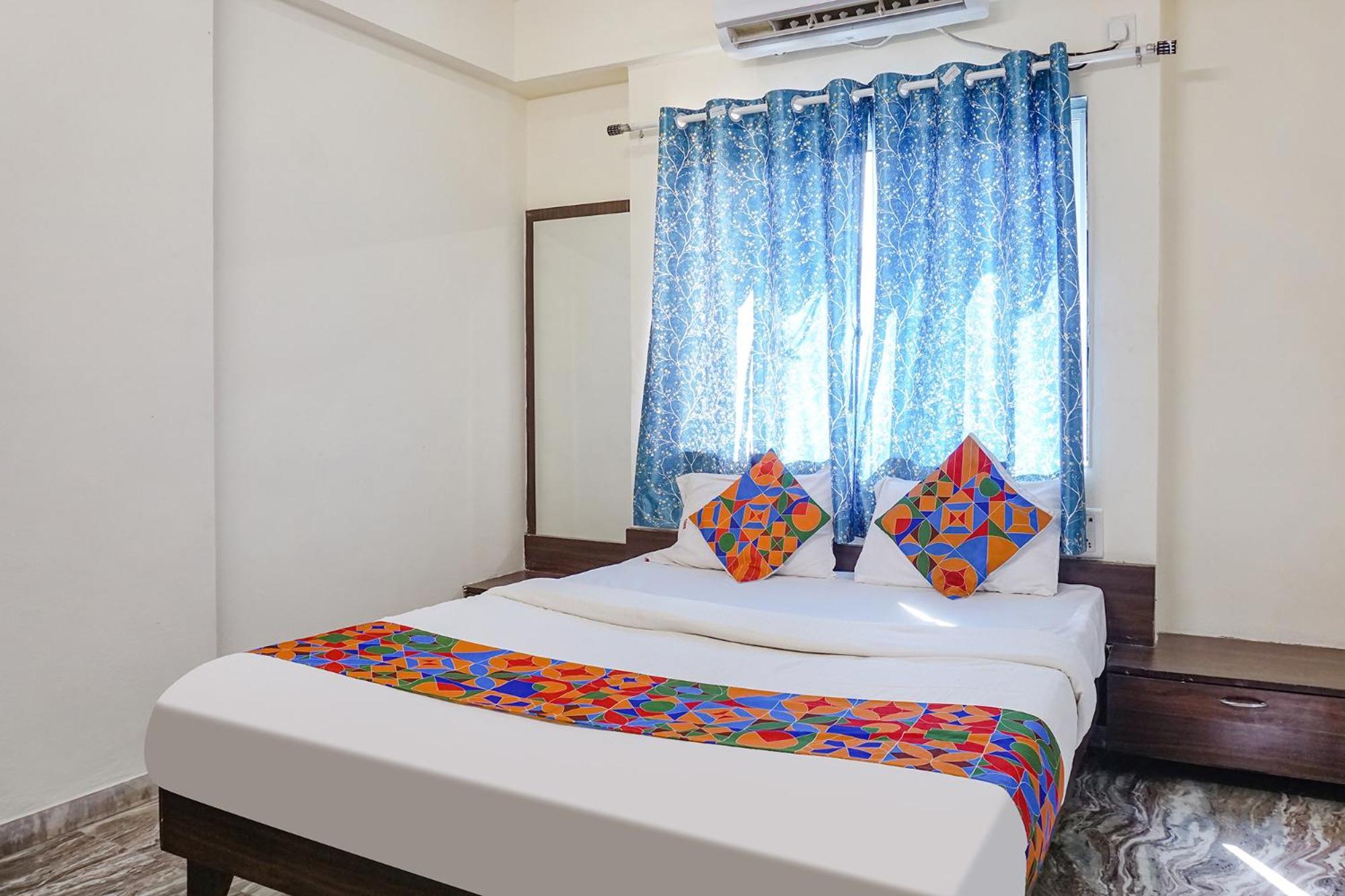 Fabhotel Gokul Lodge Gorhe Khurd Exterior photo